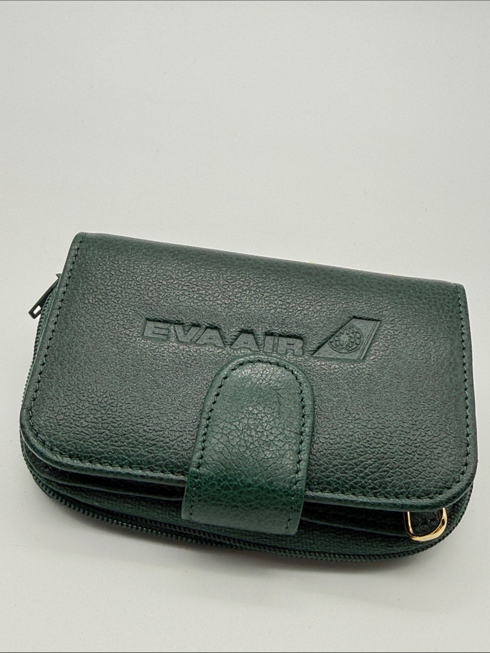 EVA Air Forest Green Travel Wallet Zip Around Snap Closure Airline Collectible